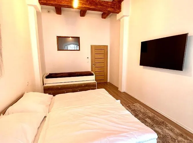 Angel Apartment Cerny Dul
